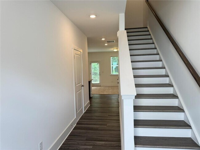 1682 Hannah Ter NW in Atlanta, GA - Building Photo - Building Photo