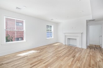 293 Governor St in Providence, RI - Building Photo - Building Photo