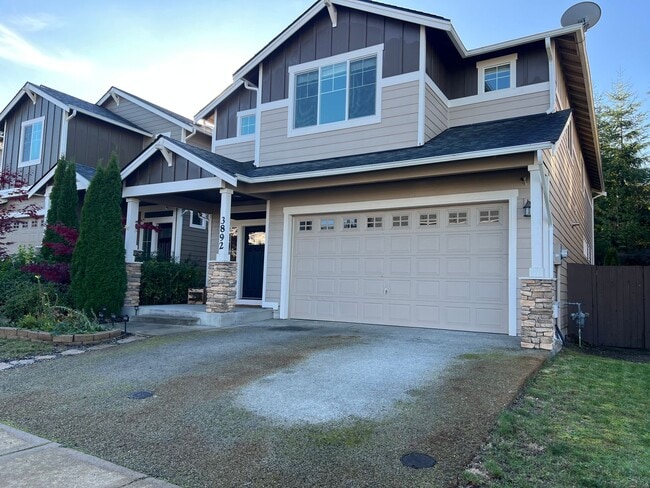 3892 Maritime Dr in Bremerton, WA - Building Photo - Building Photo