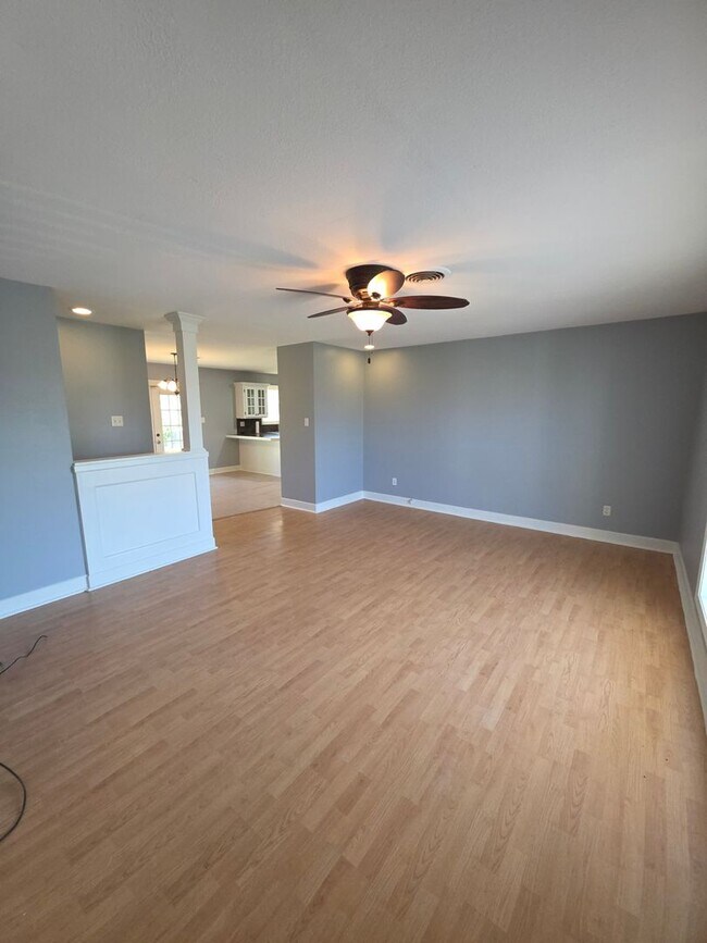 504 Rock St in Dardanelle, AR - Building Photo - Building Photo
