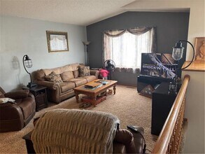 300 21st Ave SW in Cambridge, MN - Building Photo - Building Photo