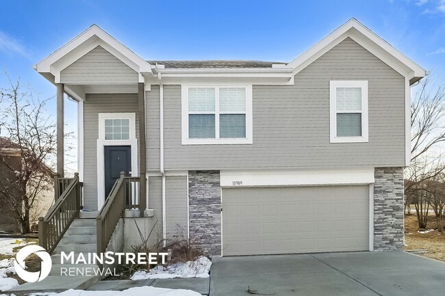 property at 10909 Highview Rd