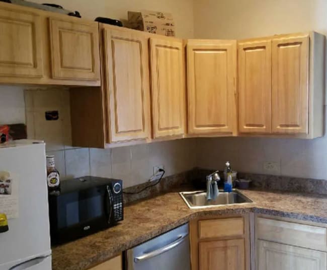 7840 S Marquette Ave in Chicago, IL - Building Photo - Building Photo