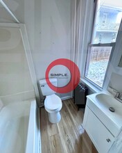 113 N 4th St-Unit -Apartment 1 in Reading, PA - Building Photo - Building Photo