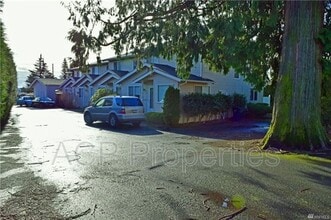 710 Drayton St in Lynden, WA - Building Photo - Building Photo