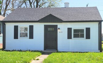 4121 Monroe St in Fort Wayne, IN - Building Photo
