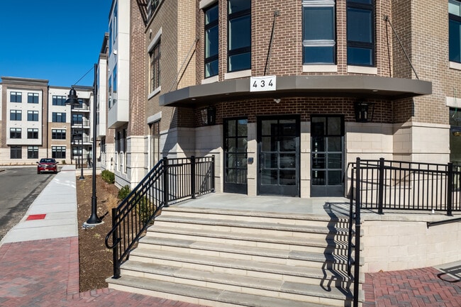 Clarus Berkeley Heights in Berkeley Heights, NJ - Building Photo - Building Photo