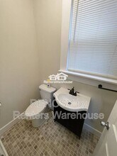2855 W Cold Spring Ln in Baltimore, MD - Building Photo - Building Photo