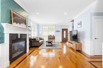 437 Gallivan Blvd in Boston, MA - Building Photo - Building Photo