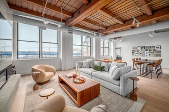 Shorehaus Lofts in Cleveland, OH - Building Photo - Interior Photo