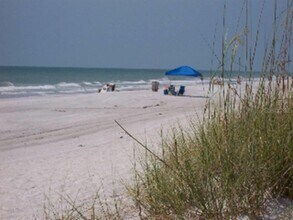 19925 Gulf Blvd in Indian Shores, FL - Building Photo - Building Photo
