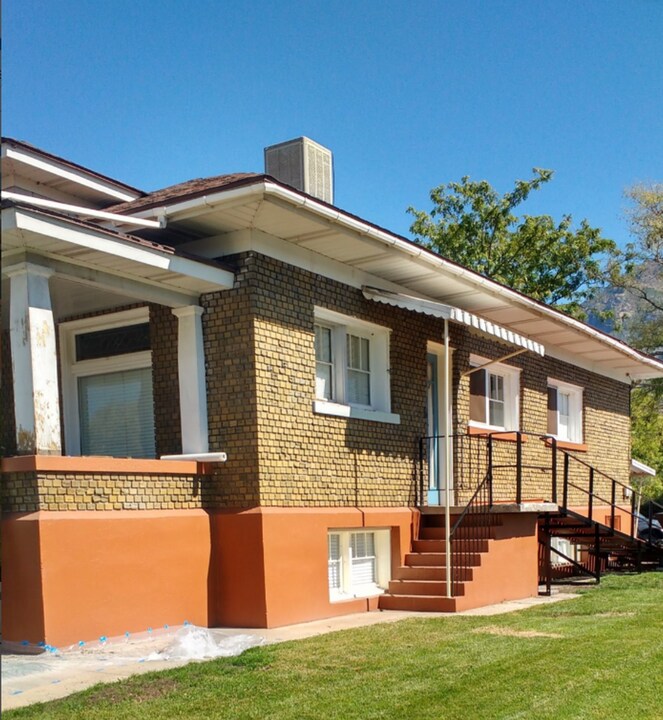 122 E 100 S St in Provo, UT - Building Photo
