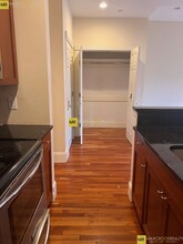 12 Temple St, Unit 2 in Boston, MA - Foto de edificio - Building Photo