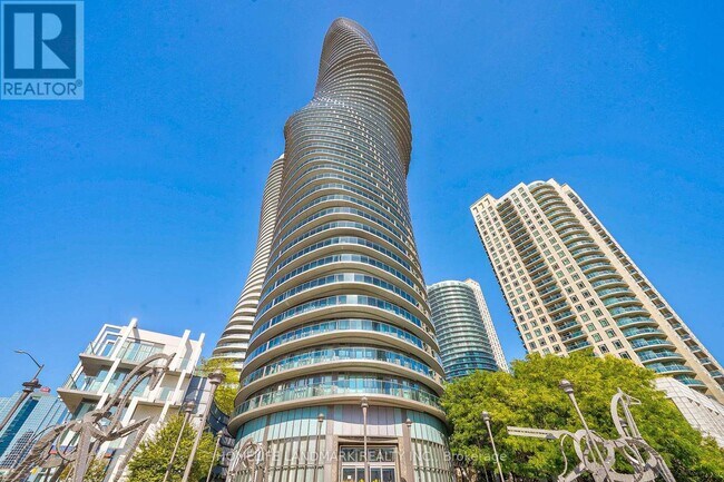 60 Absolute Ave in Mississauga, ON - Building Photo - Building Photo