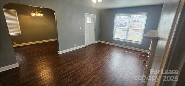 400 Keswick Ave in Charlotte, NC - Building Photo - Building Photo