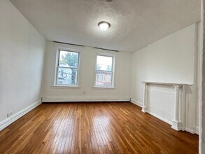 20 Morton Pl in Jersey City, NJ - Foto de edificio - Building Photo