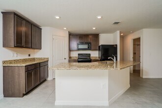 1167 Walden Blvd SE in Palm Bay, FL - Building Photo - Building Photo