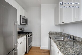 53 Park Pl in New York, NY - Building Photo - Building Photo