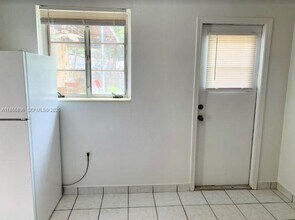 774 NE 86th St in Miami, FL - Building Photo - Building Photo