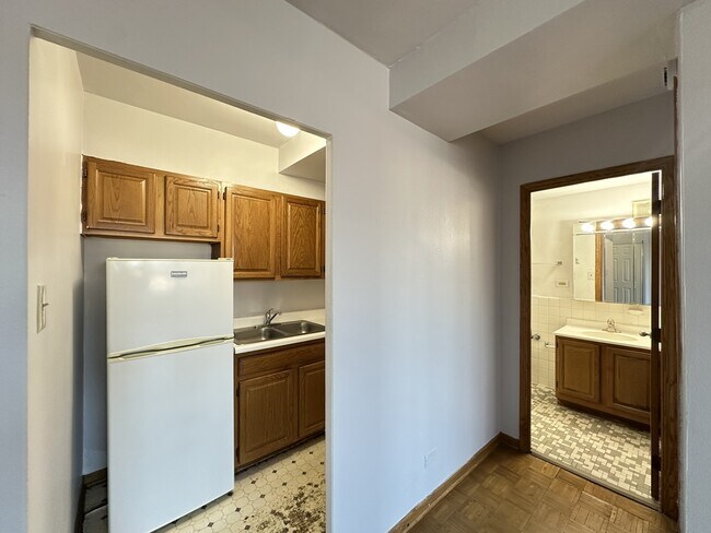 4180 N Marine Dr in Chicago, IL - Foto de edificio - Building Photo