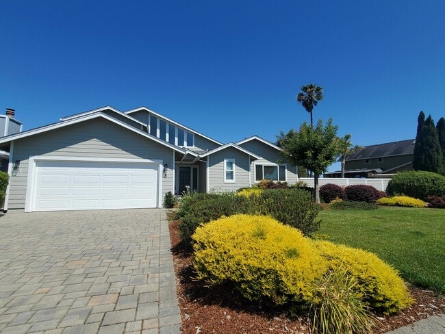 property at 8 Calypso Shores