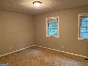 575 Wedgewood Dr in Alpharetta, GA - Building Photo - Building Photo