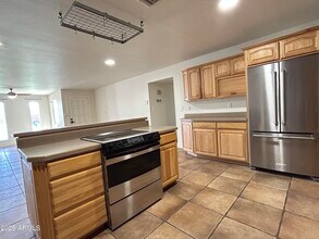 10410 N 37th Dr in Phoenix, AZ - Building Photo - Building Photo