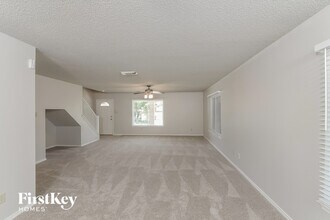 2652 Westover View in San Antonio, TX - Building Photo - Building Photo