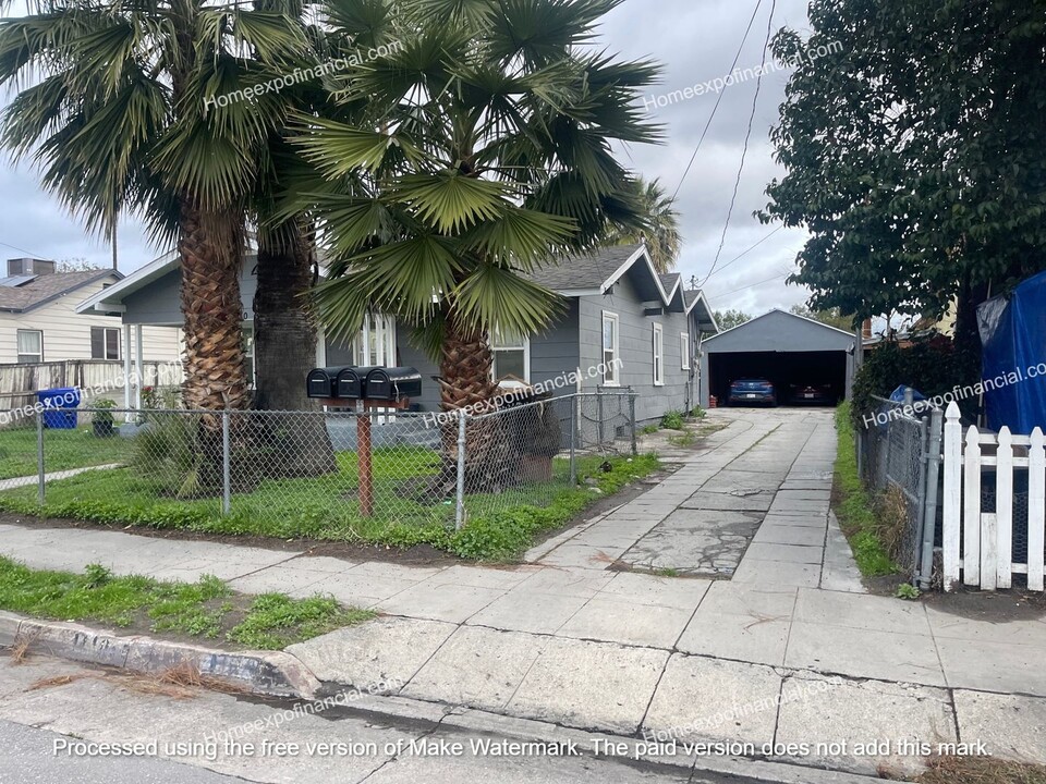 1140 W Esperanza St in San Bernardino, CA - Foto de edificio