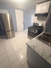 2622 W Luther St in Chicago, IL - Building Photo - Building Photo