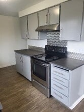 Grove West in Vancouver, WA - Building Photo - Building Photo