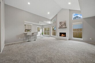 17318 Broken Back Dr in Crosby, TX - Foto de edificio - Building Photo