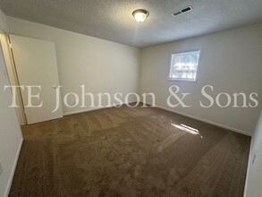 2570 Green Oaks Ct SE in Winston-Salem, NC - Building Photo - Building Photo