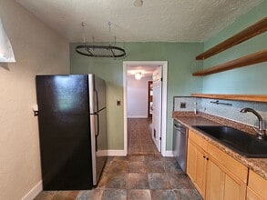 1115 NE 11th Ave in Gainesville, FL - Building Photo - Building Photo