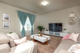 6610 Phantom Way in Colorado Springs, CO - Building Photo - Building Photo