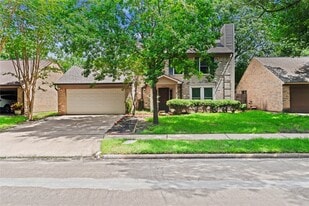 12318 Yearling Dr in Houston, TX - Building Photo