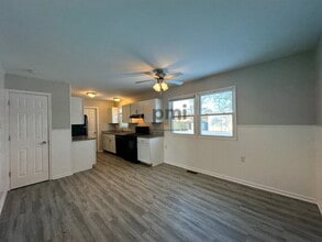 333 Midway Dr in Valparaiso, IN - Building Photo - Building Photo