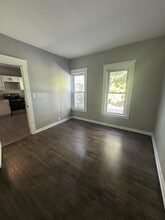 339 Northfield Rd in Bedford, OH - Building Photo - Building Photo