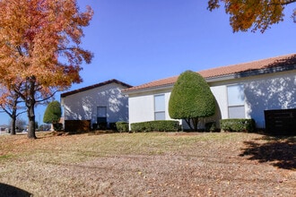 Woods of Eastchase in Fort Worth, TX - Foto de edificio - Building Photo