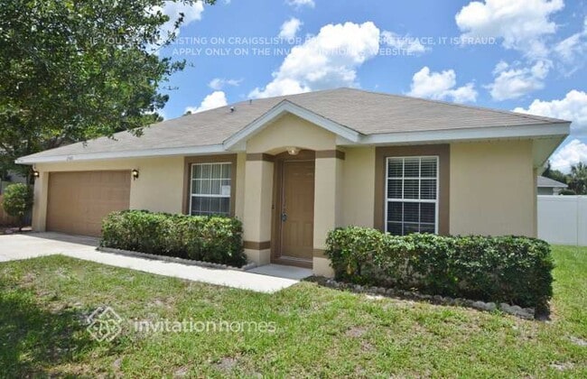 property at 2560 Millwood Ave