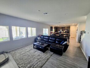 588 Montage St in Hemet, CA - Building Photo - Building Photo