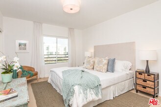 3109 Strongs Dr in Marina Del Rey, CA - Building Photo - Building Photo