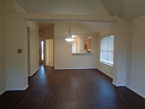 24007 Rockygate Dr in Spring, TX - Building Photo - Building Photo