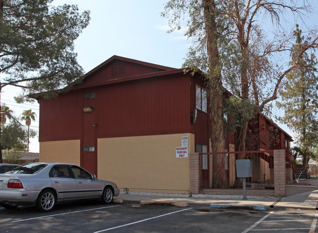 Mohave Gardens in Tucson, AZ - Building Photo - Building Photo