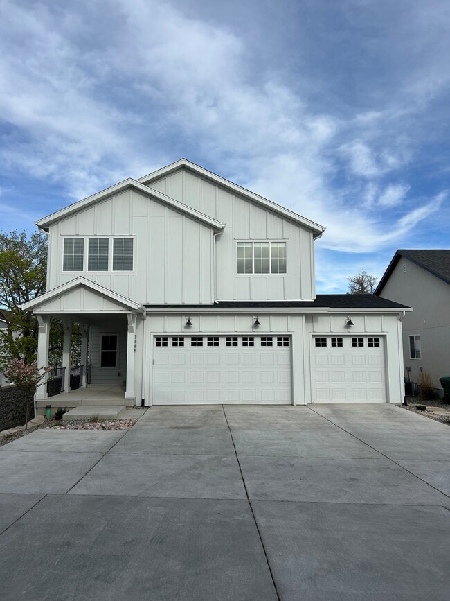 property at 7409 S Drake Park Ct