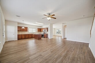 21722 Manitou Falls Ln in Katy, TX - Building Photo - Building Photo