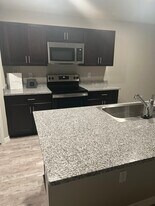 1435 Axel Cir in Winter Haven, FL - Building Photo