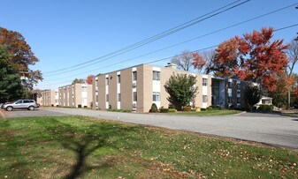 Gramacy Park Apartments in Agawam, MA - Building Photo