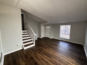 3333 Chetwood Pl in Dublin, OH - Building Photo - Building Photo