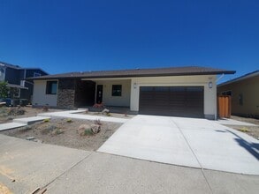 1941 Camino Del Prado in Santa Rosa, CA - Building Photo - Building Photo